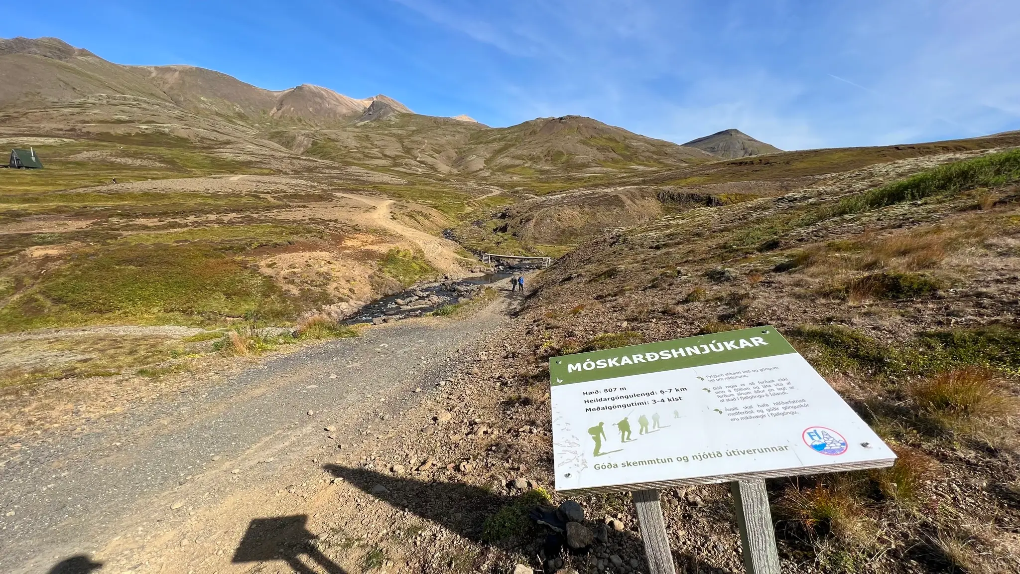 Beginning of the hike with information panel