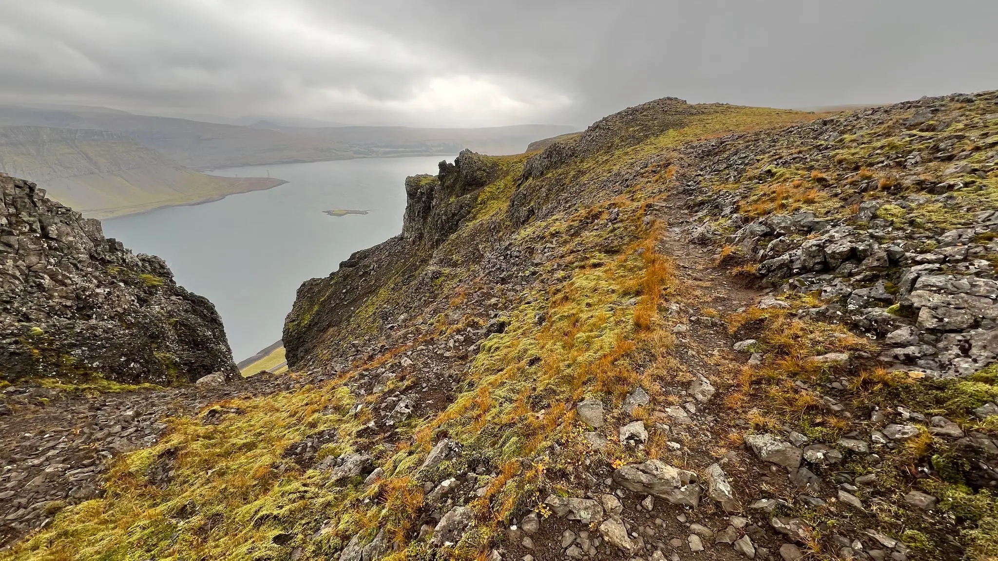 Path can lead dangerously close to the edge