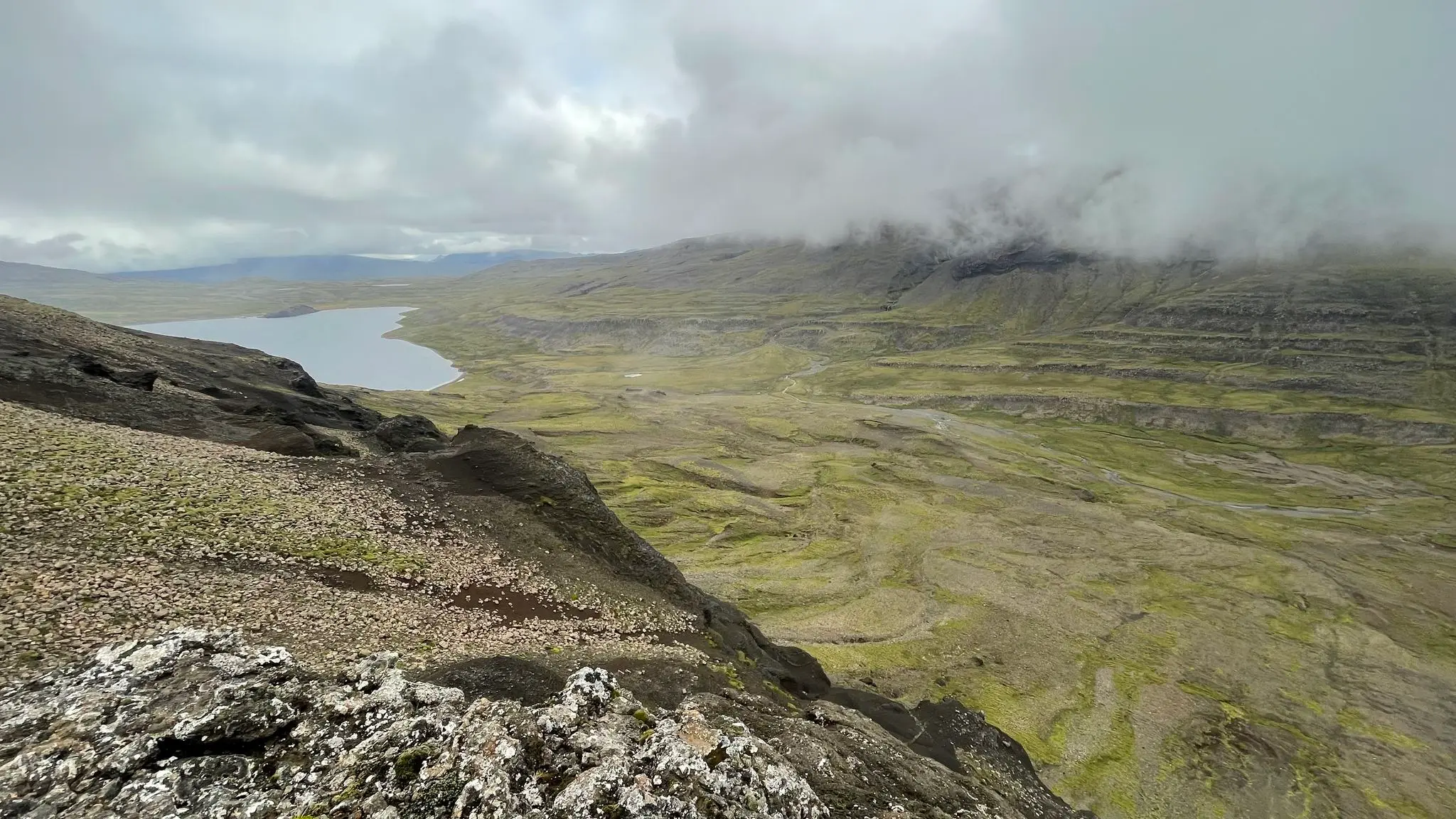 Hvalskarð and Hvalvatn
