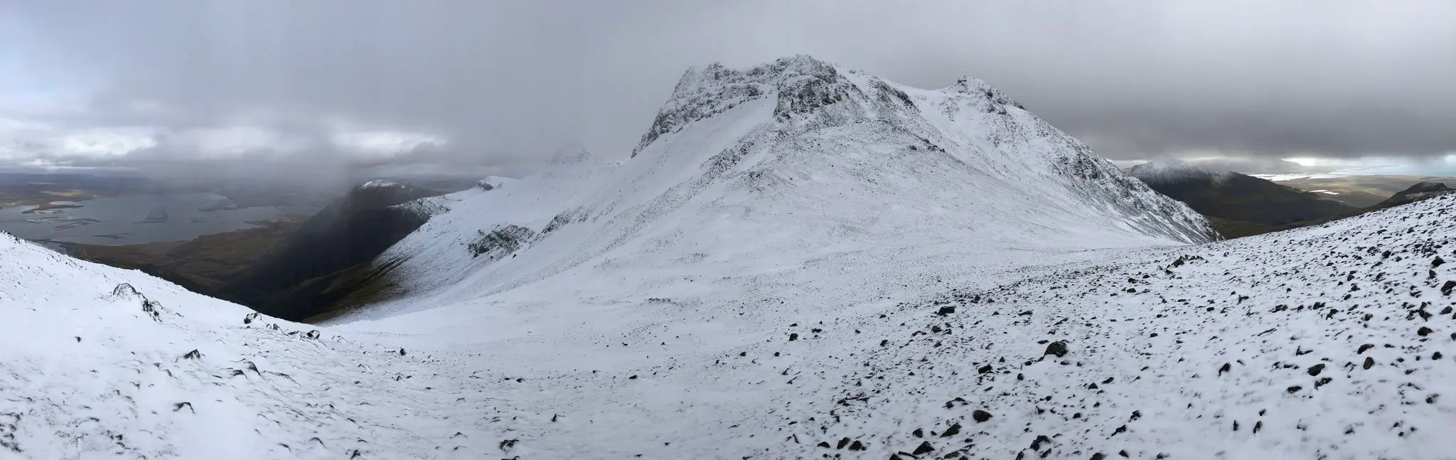 Gildalshnúkur (844m) from Hafnarfjall