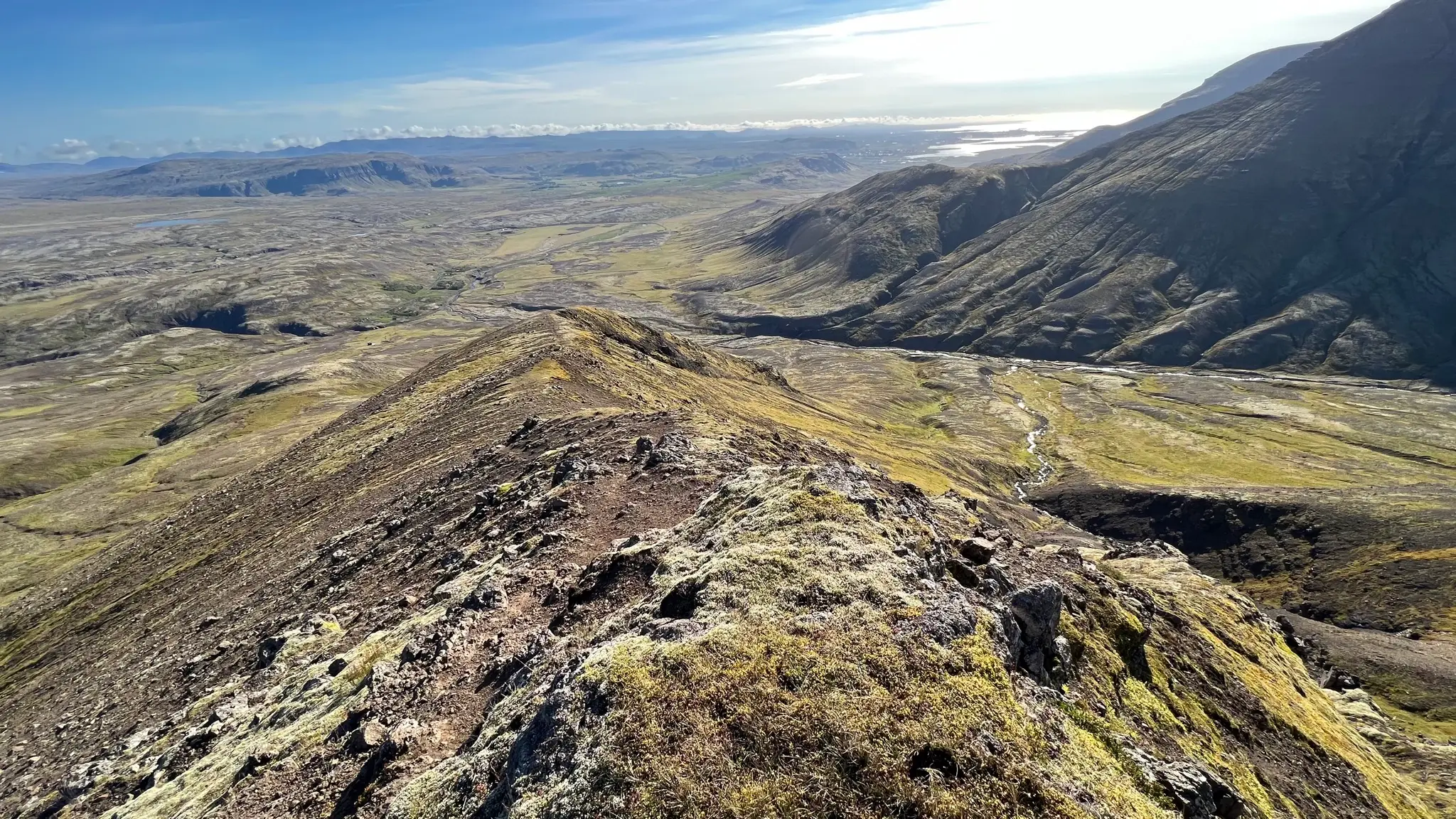 Steep descent via Gráhnúkur