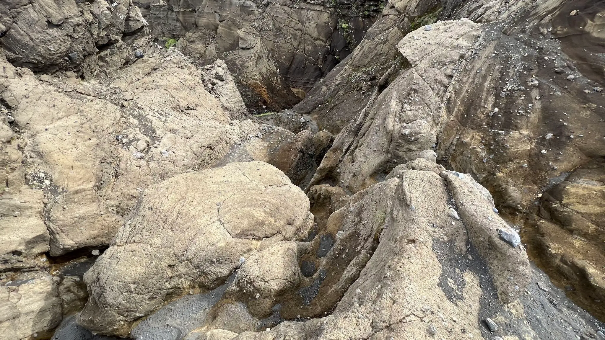 Short scrambling section