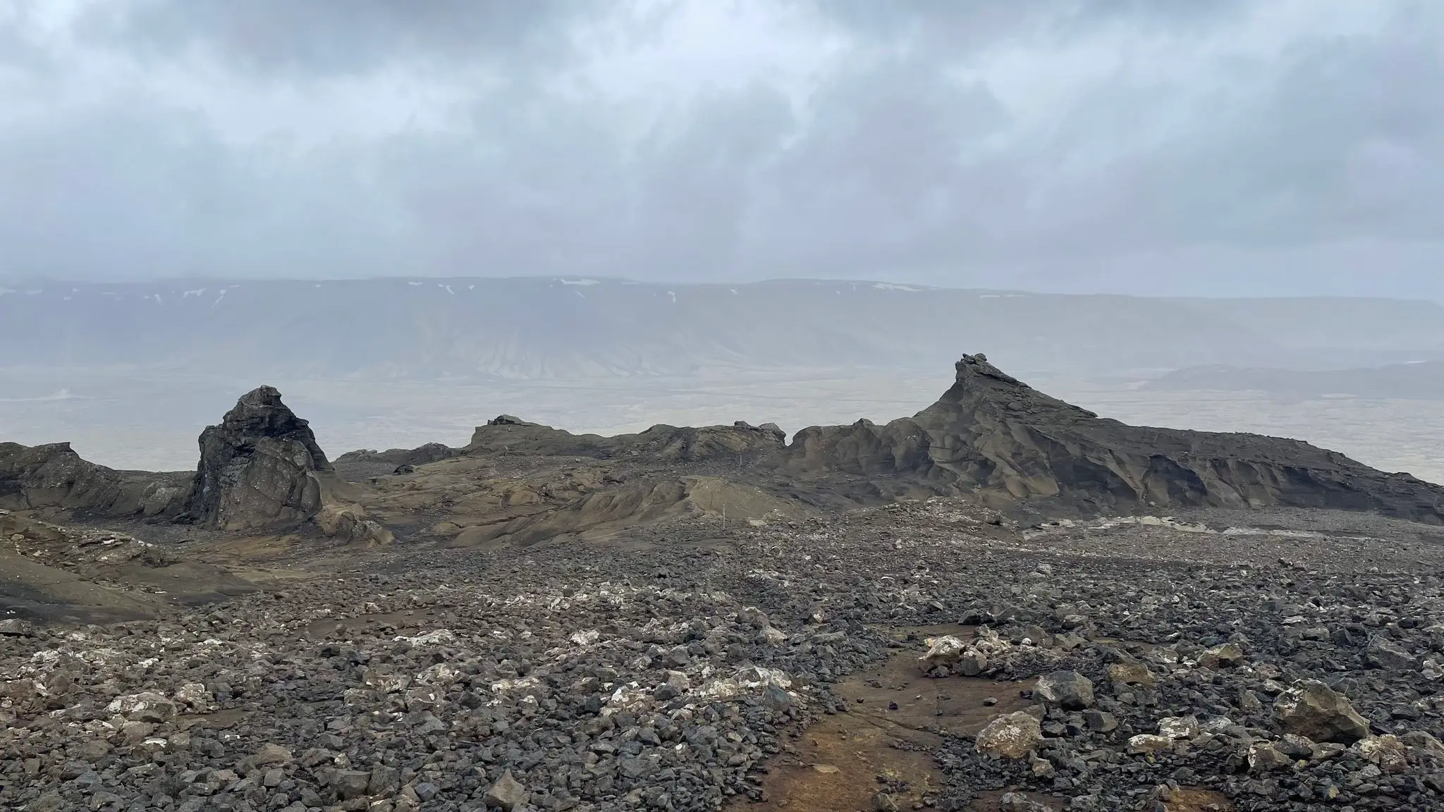Looking south, Brennisteinsfjöll range in the background